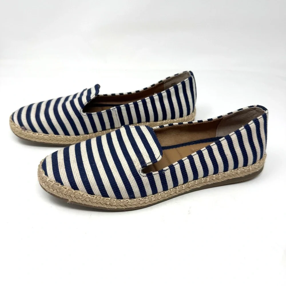 Me Too Coast Womens Navy White Striped Espadrille Loafers Size 7.5M 448985